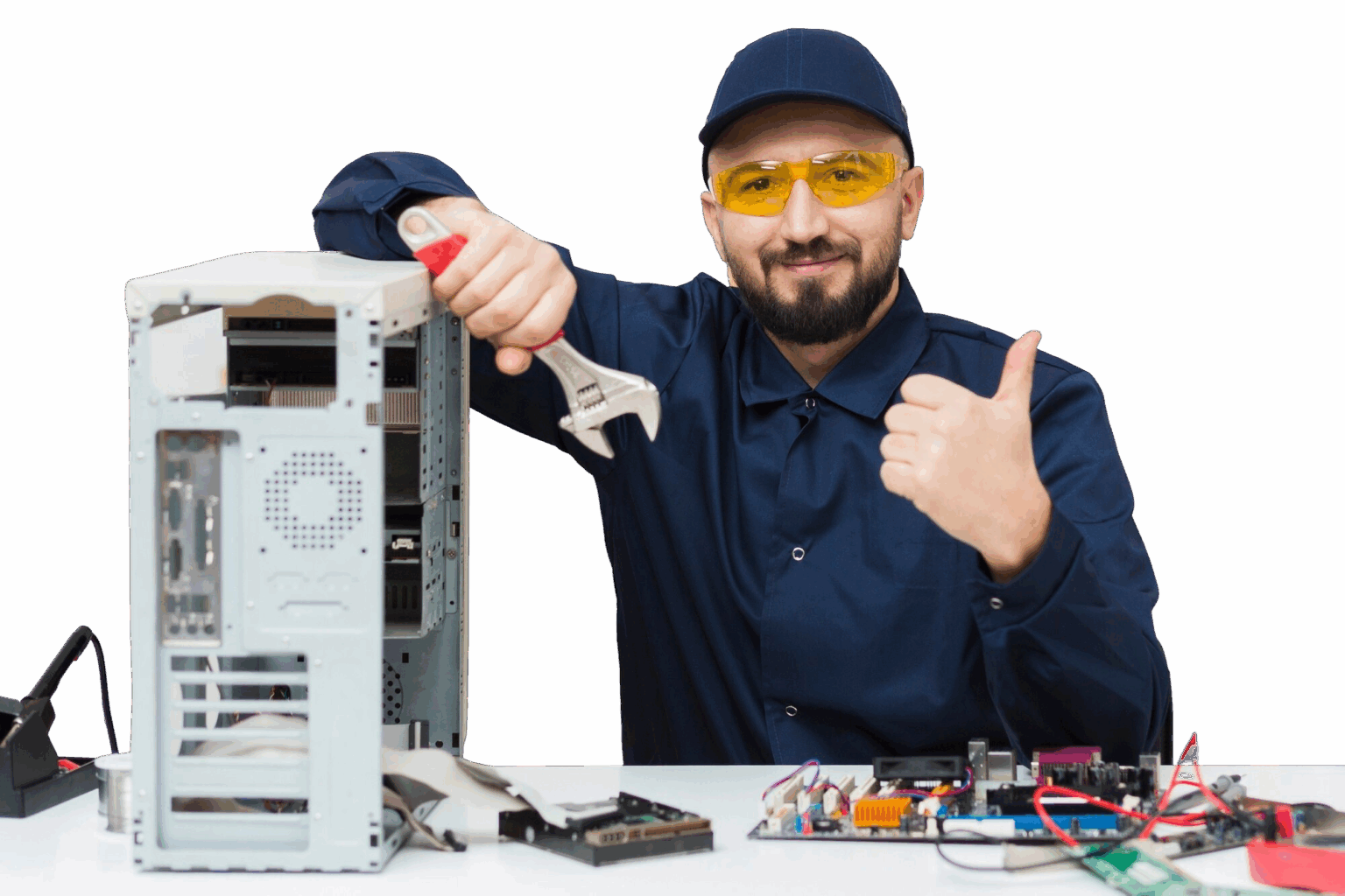 front view man troubleshooting computer (1)